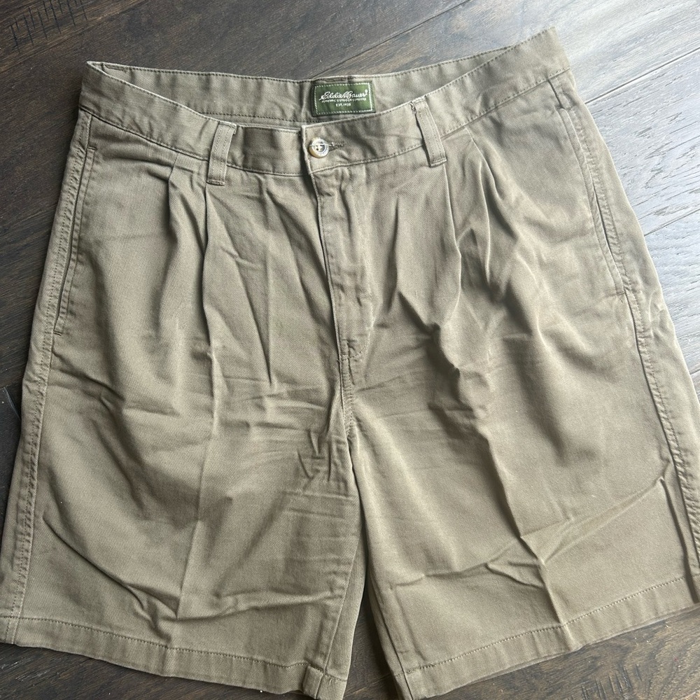 Buy 2 Save 30%: Eddie Bauer Men’s Olive/tan Casual Shorts 100% Cotton. relaxed